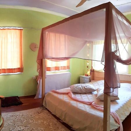 Nisos Ioanninon Little Island Resort מראה חיצוני תמונה