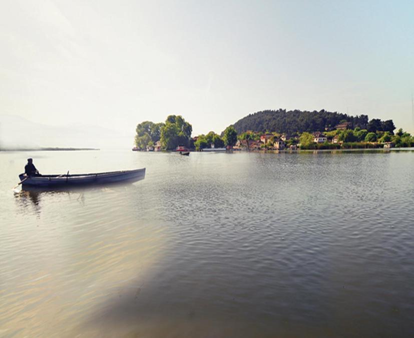Nisos Ioanninon Little Island Resort מראה חיצוני תמונה